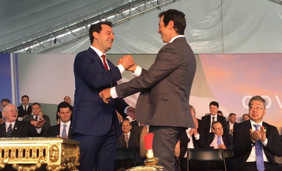 Renato Feder assume a Secretaria de Estado da Educação e Esporte O novo governador do Paraná Carlos Massa Ratinho Júnior tomou posse do cargo nesta terça-feira (01) e nomeou os novos secretários de estado.