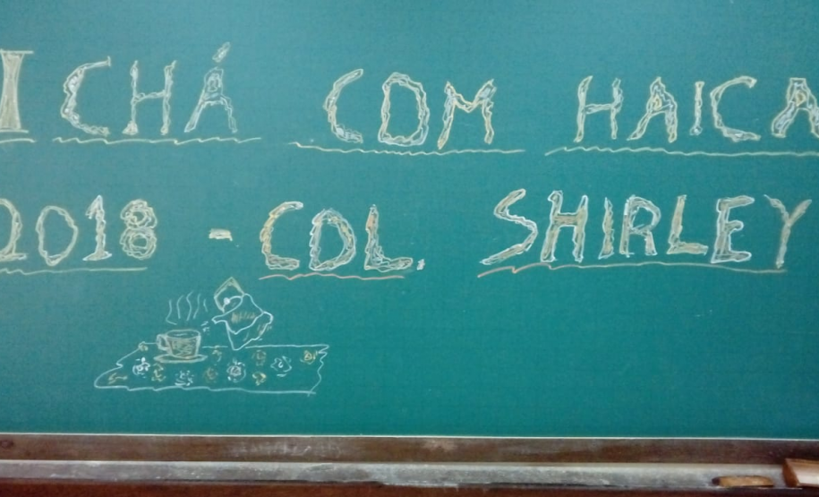 Alunos participam de palestras sobre Haicai