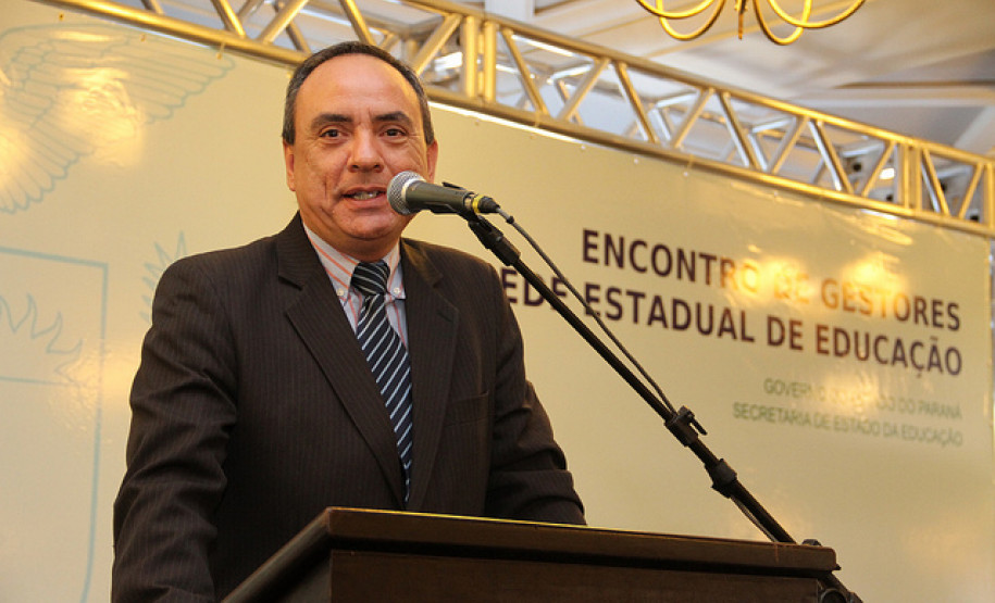 Diretor geral Jorge Wekerlin.