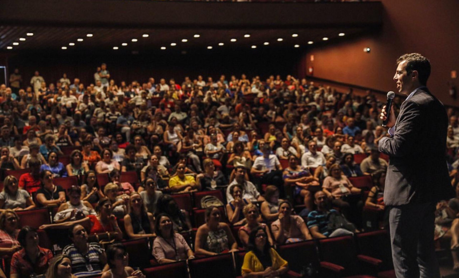 Formação dos gestores faz parte de uma série de novidades que a Secretaria da Educação está implementando antes do início do ano letivo, que começa no dia 14 de fevereiro.