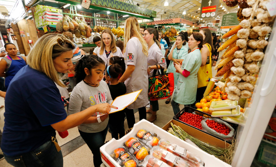 Processo Interno de Seleção será realizado em nove Núcleos Regionais de Educação que contam com hospitais conveniados ao Sareh. São 77 vagas disponíveis.