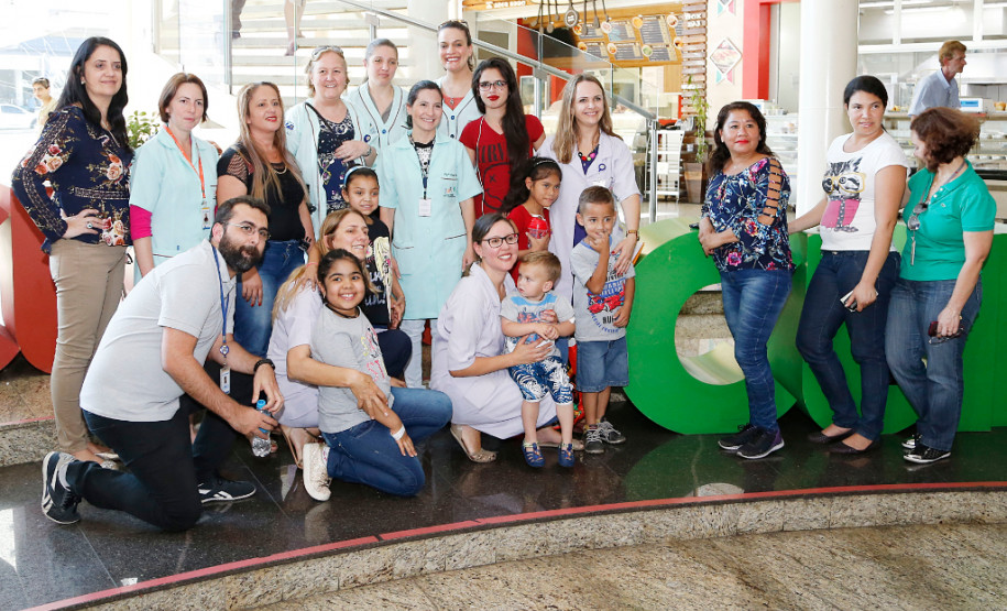 Processo Interno de Seleção será realizado em nove Núcleos Regionais de Educação que contam com hospitais conveniados ao Sareh. São 77 vagas disponíveis.