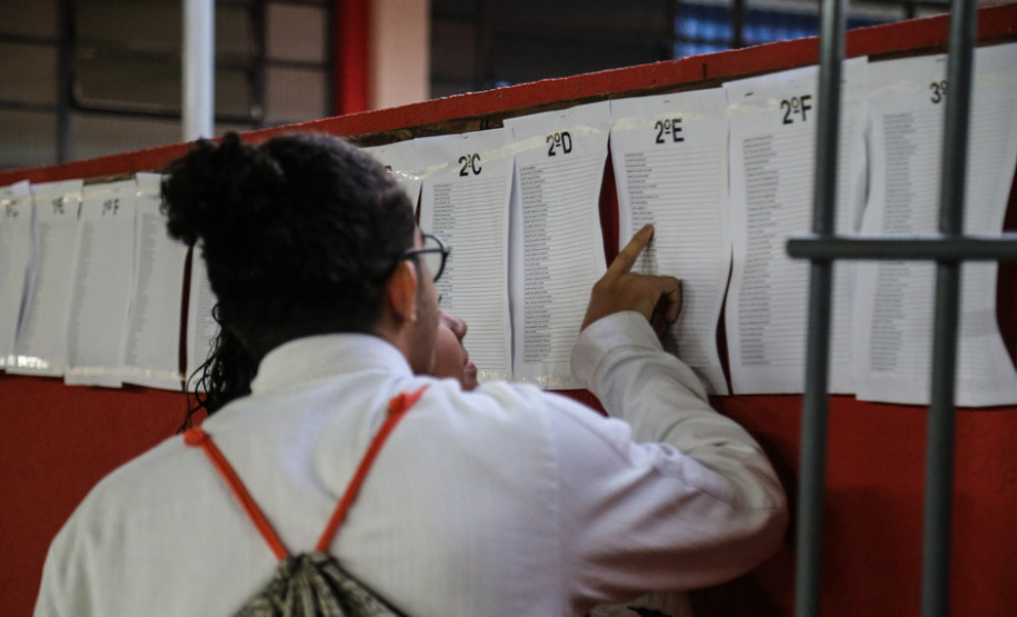 Aluno da Escola Estadual São Cristóvão no início do ano letivo. Curitiba, 14/02/2019 -  Foto: Geraldo Bubniak/ANPr