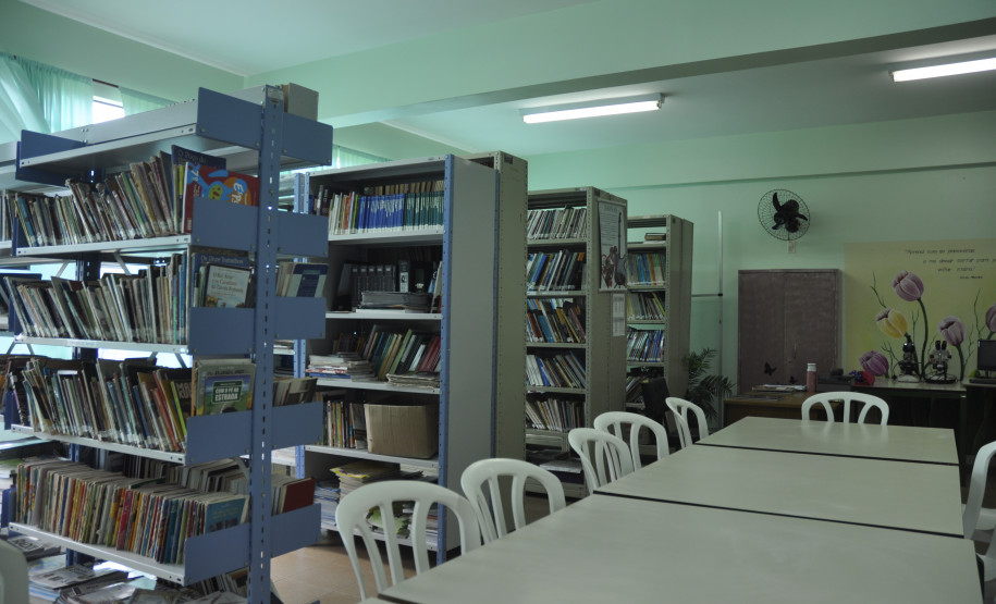 Entre os anos de 2016 e 2018, os gastos na conta de água da escola diminuiu R$ 2.478,47, uma economia de 30,57% do orçamento do Estado.