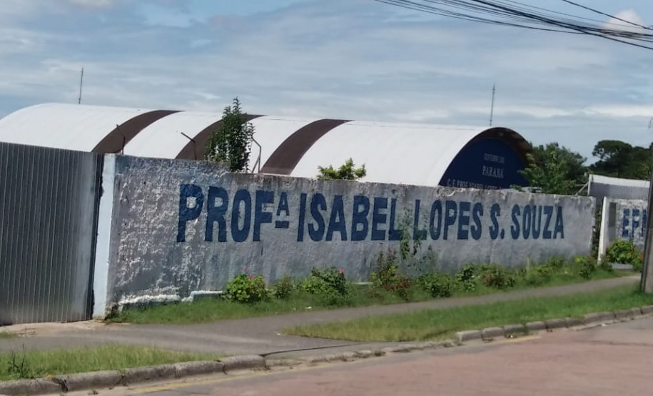 Secretaria homenageia mulheres que marcaram a história da educação e todas as que, hoje, tornam a nossa rede possível. Na foto a fachada do Colégio Estadual Isabel Lopes Santos Souza