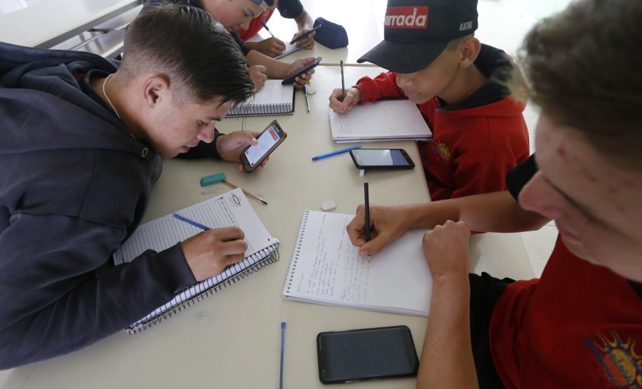 Colégio Estadual Frederico Guilherme Giese, em Piên. Foto: Arnaldo Alves/ANPr