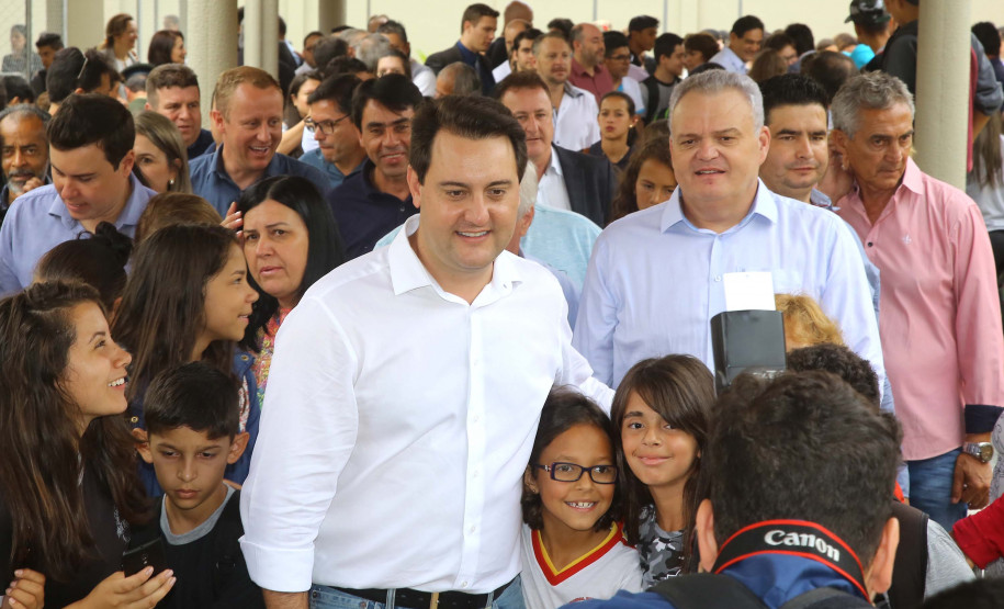 |Governador Carlos Massa Ratinho Júnior inaugura em Guarapuava a nova sede do Colégio Estadual Pedro Carli - Guarapuava, 04/04/2019 - Foto: Jaelson Lucas/ANPr