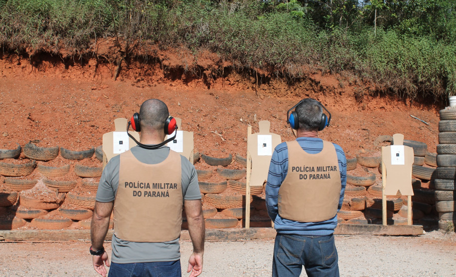 Ao término das capacitações, que têm 20 horas de duração, os policiais começam imediatamente a atuar nas escolas inscritas no programa.