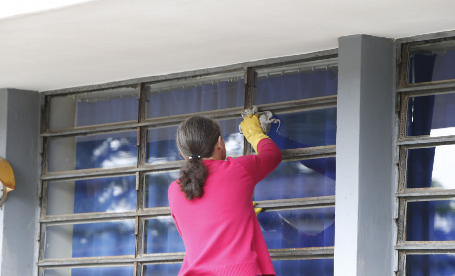 Secretaria Estadual de Educação do Paraná; Colégio Estadual Narciso Mendes no bairro Xaxim. Foto: Hedeson Alves