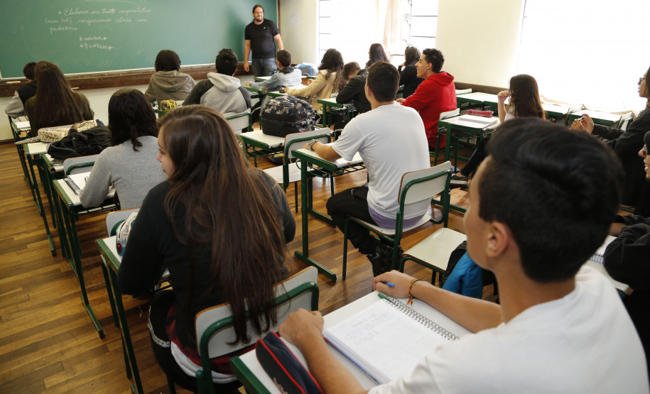 Secretaria de Estado da Educação do Paraná, Colégio Estadual Dr. Xavier da Silva no centro de Curitiba. Foto: Hedeson Alves/SEED