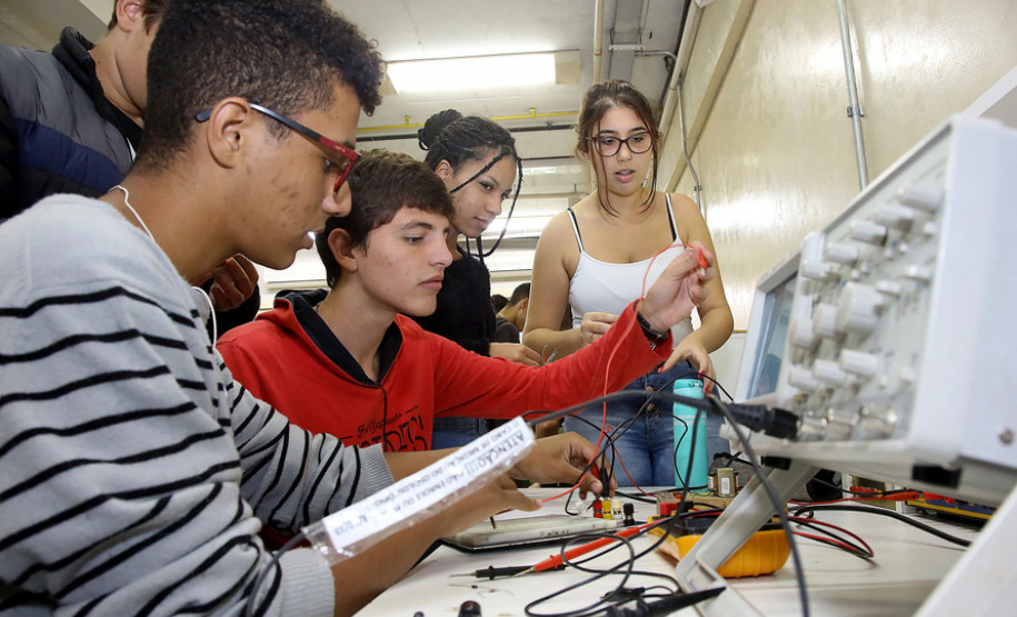 Colégio Estadual de Educalção Profissionalizante de Curitiba - Boqueirão. Foto: Jaelson Lucas/ANPr