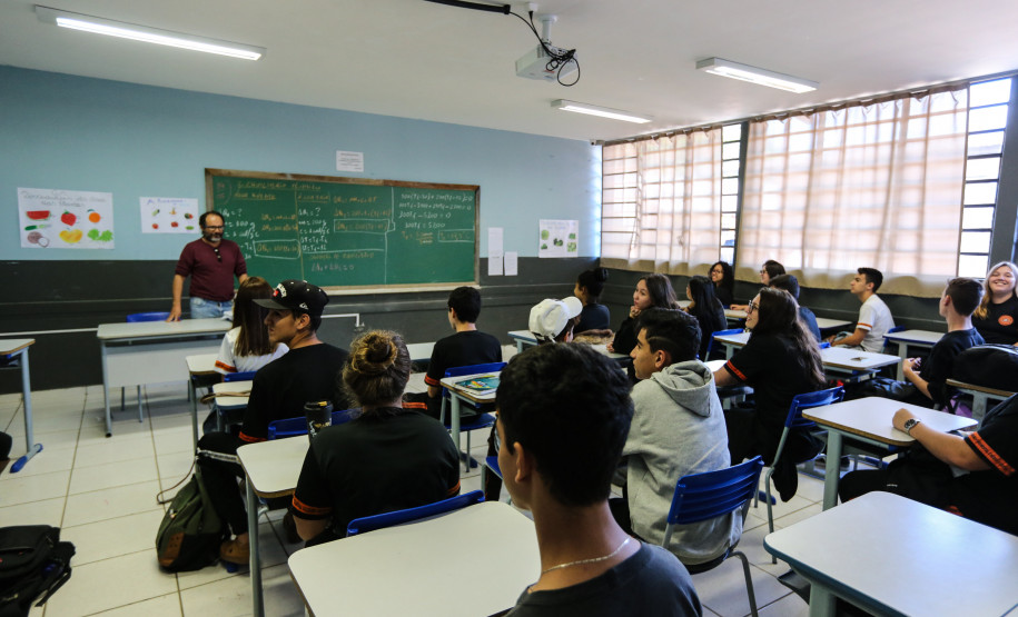 Colégio Estadual Euzébio da Mota no bairro Boqueirão em Curitiba.   Curitiba, 14/05/2019 -  Foto: Geraldo Bubniak/ANPr
