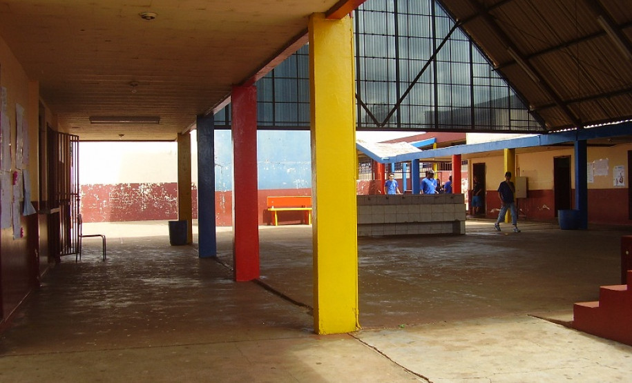 As reformas serão feitas por partes, de modo que os estudantes não precisem ser transferidos para outros locais.