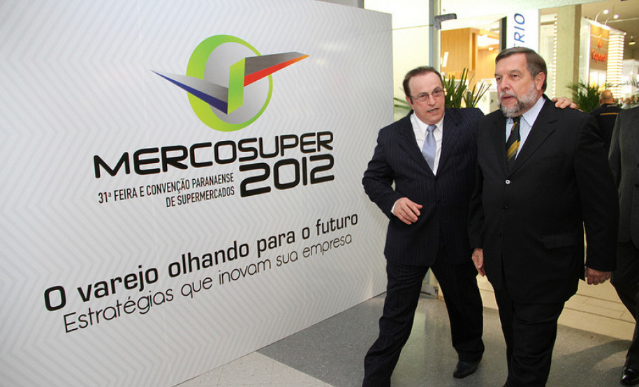 A previsão é que neste ano sejam fechados R$ 600 milhões em negócios durante os três dias da feira, que reúne 280 expositores e deve receber 50 mil visitantes.