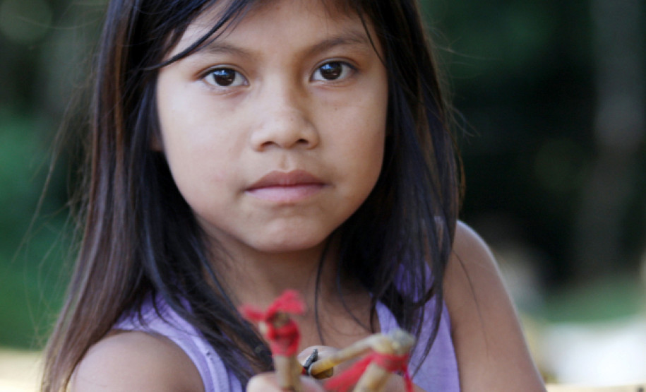 PIRAQUARA-PR 19 DE ABRIL DE 2012 - Em celebração ao Dia do Índio - Comunidade Indígena da Aldeia Araçaí, localizada no município de Piraquara-Pr. Foto: Giuliano Gomes