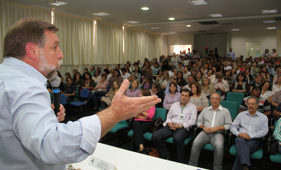 Universidade Estadual de Maringá (UEM)