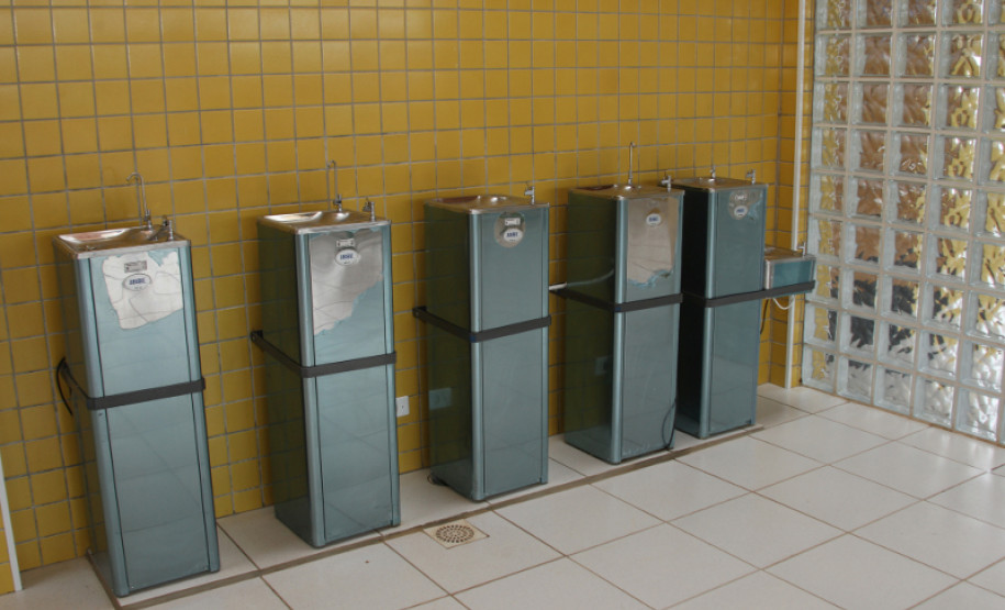 Com investimento de R$ 3 milhões, a nova escola conta com 3,1 mil m² de área construída e atenderá 1,4 mil alunos do ensino fundamental e médio.