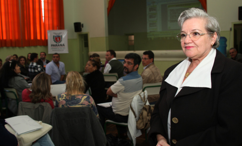 A diretora do Departamento de Educação e Trabalho, Marilda Diório Menegazzo, ressaltou que é importante o entrosamento entre todos os participantes para o atendimento dos 2,2 mil alunos nas 44 Casas Familiares Rurais distribuídas pelo Estado.