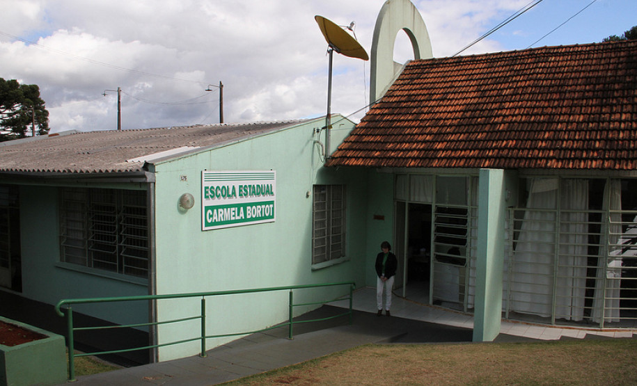 Colégio Estadual de Carmela Bortot