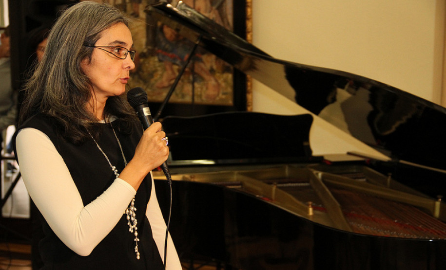 Grupo de trabalho que vai estruturar o programa foi criado nesta quinta-feira (31) por decreto do governador em exercício Flávio Arns. Serão atendidas inicialmente 13 escolas, nos municípios de Curitiba, Paranaguá, Antonina, Lapa e Ponta Grossa. A estimativa é investir R$ 7 milhões em projetos de restauração.