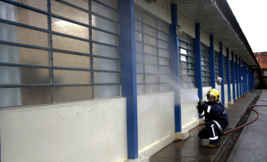 Estado vai investir R$ 15 milhões para aumentar segurança nas escolas