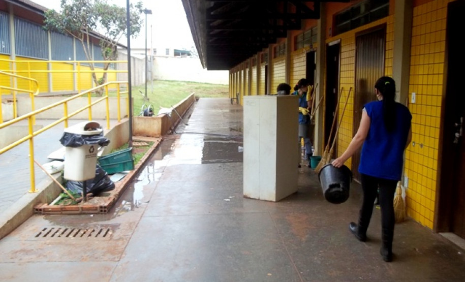 Atividade no Colégio Estadual Jardim Interlagos é resultado das ações da Assessoria de Mobilização de Pais, Professores e Amigos da Rede Escolar .