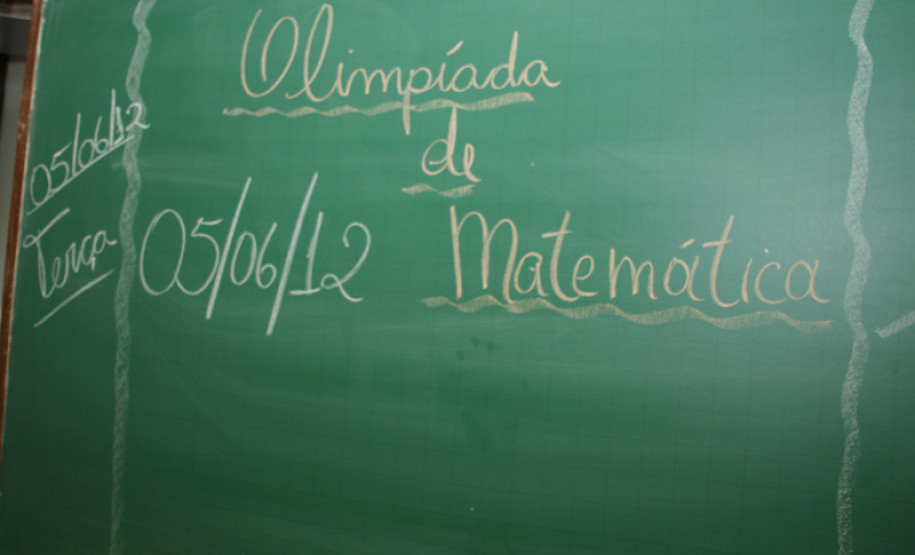 A Obmep tem como objetivo explorar conhecimentos de conceitos matemáticos dos alunos.
