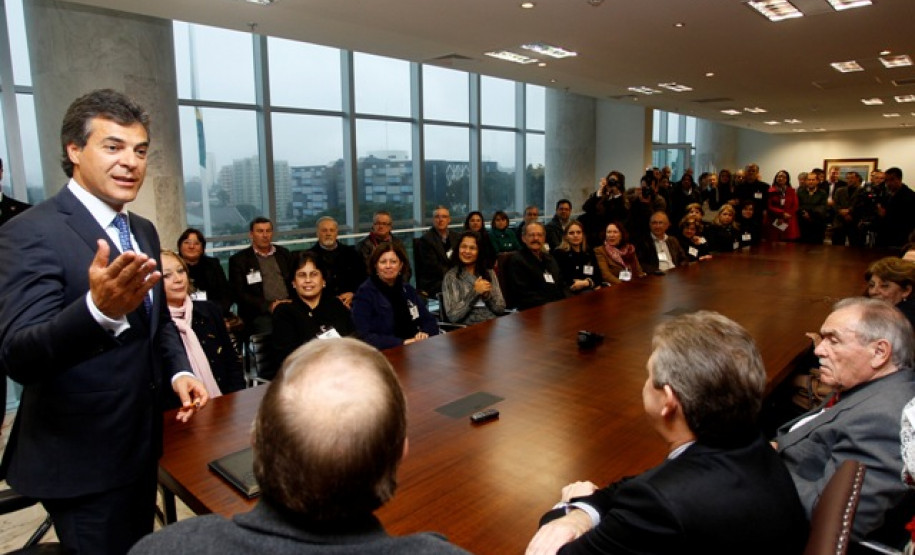 Beto Richa disse que investimento é parte do esforço do governo para garantir educação de excelência no Paraná.