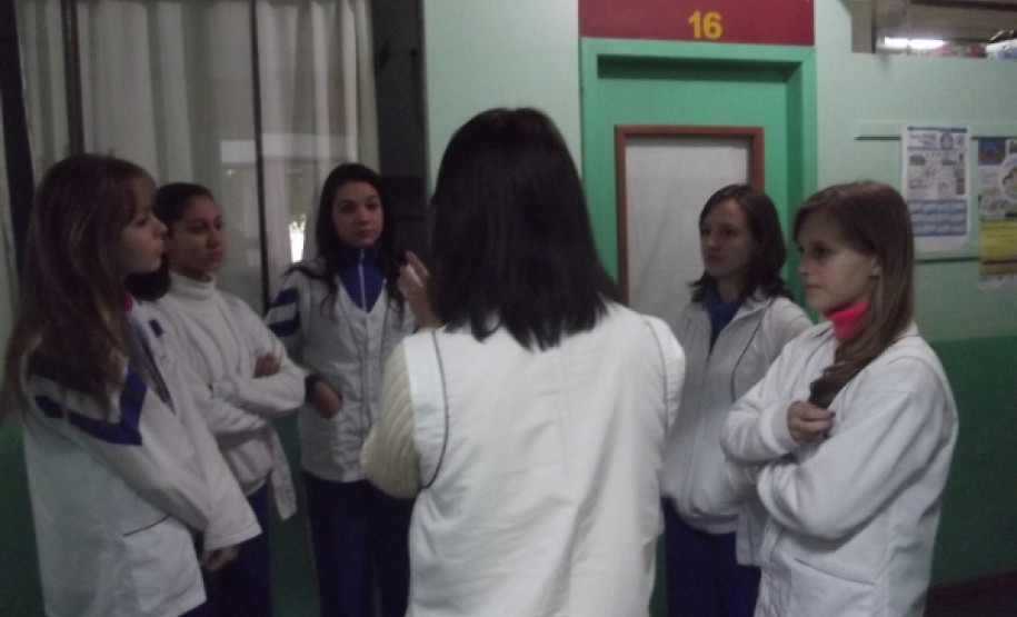 Monitoras voluntárias