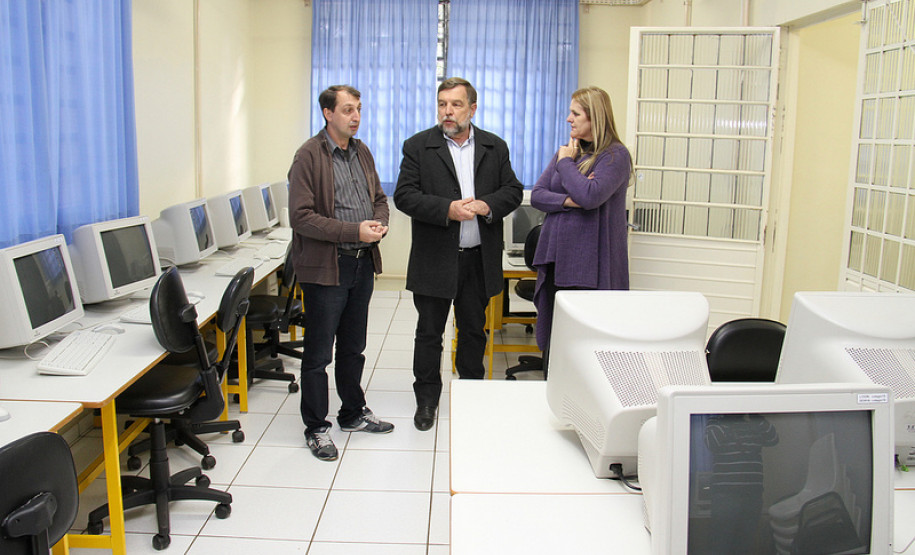 Colégio Estadual Professor Vicente de Carli