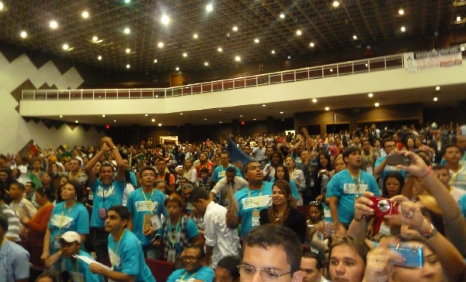 Evento teve como meta debater a sustentabilidade, educação e prevenção ao uso de drogas ilícitas. O Paraná foi representado por 45 jovens.
