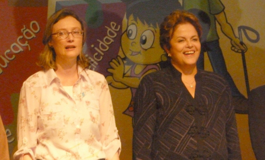 Evento teve como meta debater a sustentabilidade, educação e prevenção ao uso de drogas ilícitas. O Paraná foi representado por 45 jovens.