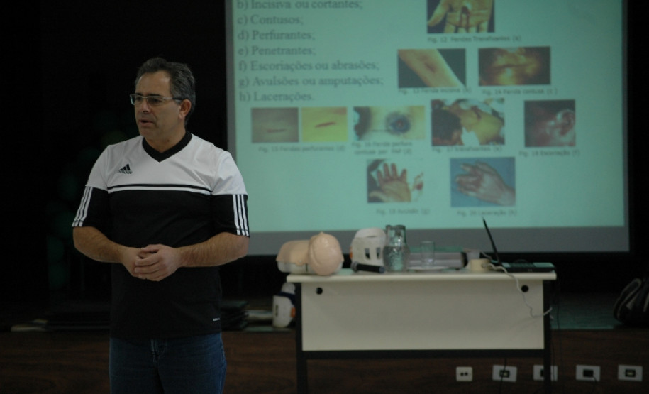 “O mais importante é que esse aprendizado não se limita apenas à escola, eles podem levar para a casa também”, afirma o cabo do Bombeiro Militar, Márcio Carneiro Moraes.