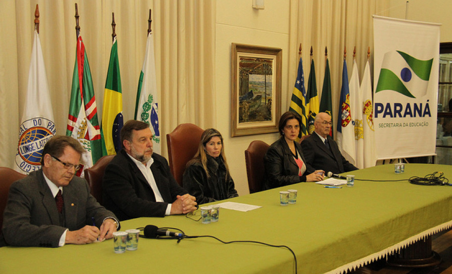 Plano em discussão amplia oferta de educação e profissionalização no sistema prisional, para garantir ressocialização de apenados.