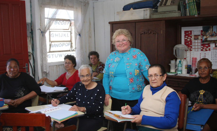 Turma do Programa Paraná Alfabetizado