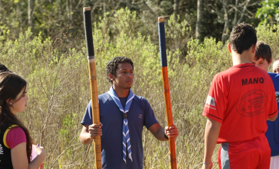 O objetivo é fazer com que os alunos tenham a experiência do escoteirismo para a posterior criação de um grupo escoteiro na comunidade nos moldes do programa.