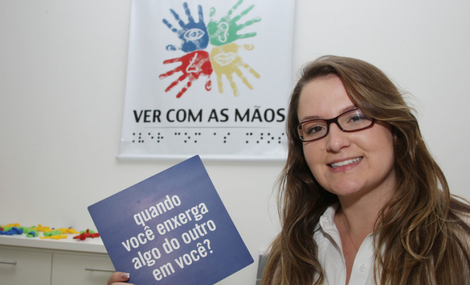 Coordenadora do projeto, Diele Fernanda Pedrozo de Moraes.