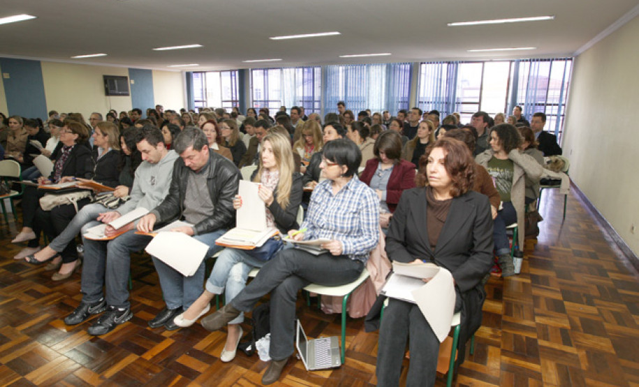 Participação das escolas, municípios e NREss deve melhorar ainda mais o processo de matrícula na rede estadual de ensino do Paraná.
