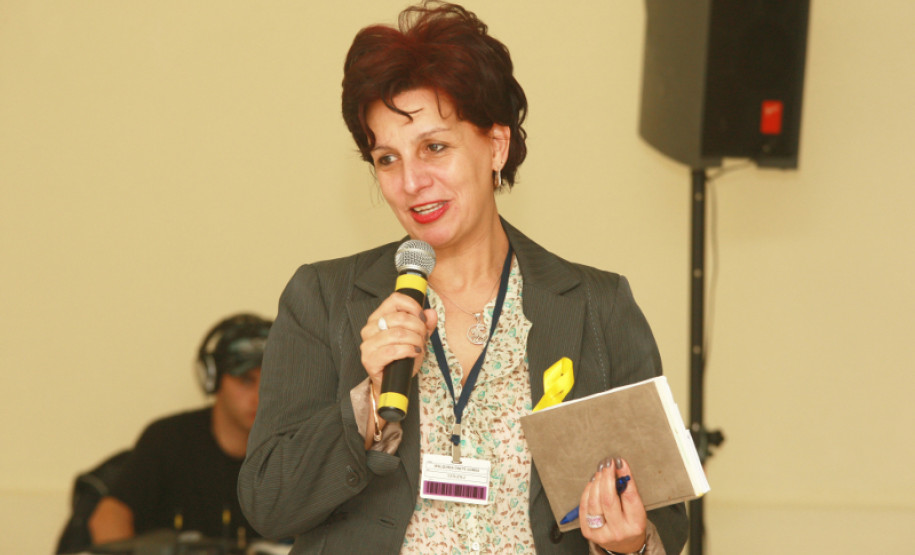 Diretora de Educação Especial e Inclusão Educacional Walquíria Onete Gomes (2011)