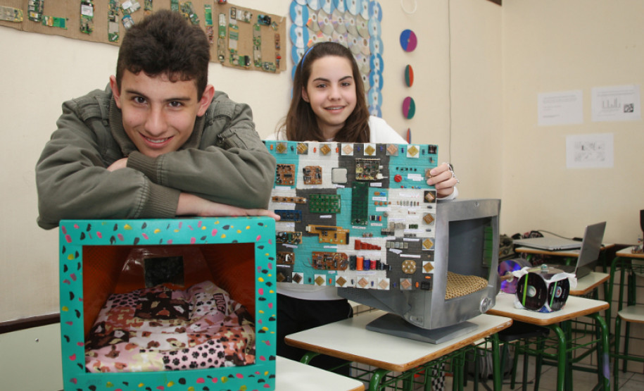 Atividades apresentadas pelos alunos têm como objetivo promover maior envolvimento com comunidade escolar.  Evento deve reunir mais de 3 mil estudantes.