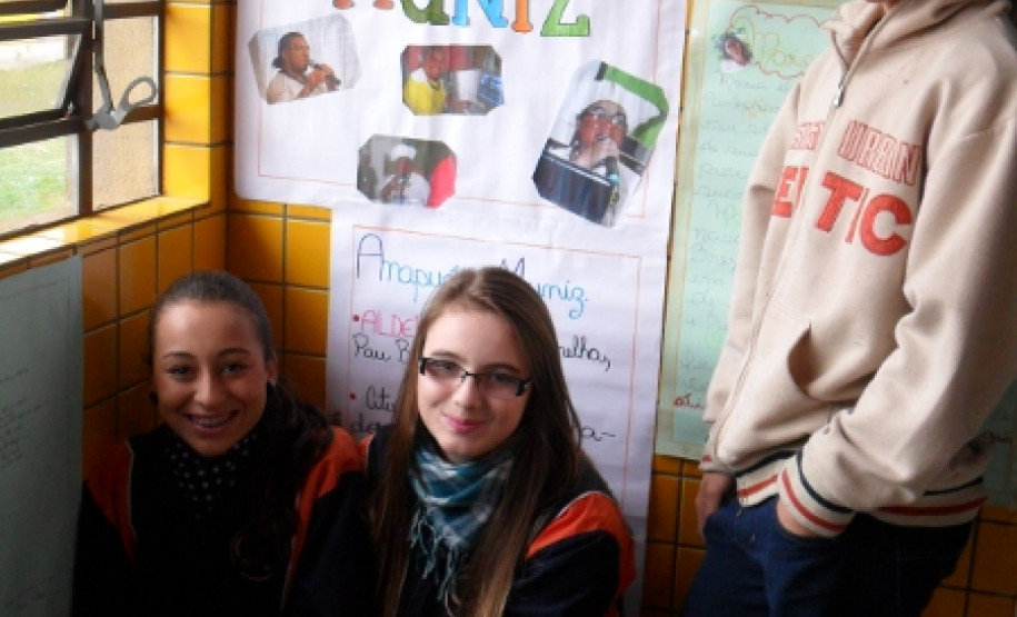 Dois projetos desenvolvidos em escolas da rede pública estadual do Paraná estão entre os finalistas do Prêmio Microsoft Educadores Inovadores 2012.