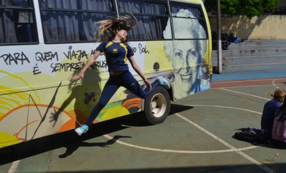 Apresentações culturais, oficinas e palestras fizeram parte da programação que envolveu comunidade escolar de dois Núcleos nessa semana.