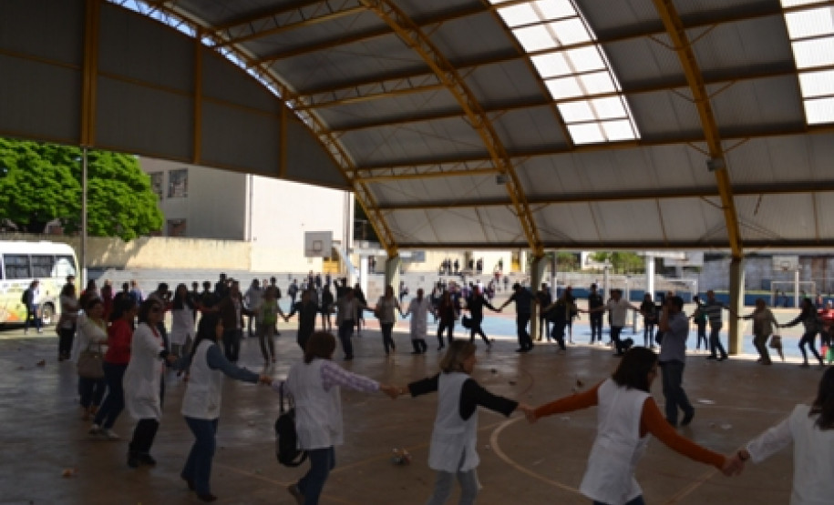 Apresentações culturais, oficinas e palestras fizeram parte da programação que envolveu comunidade escolar de dois Núcleos nessa semana.