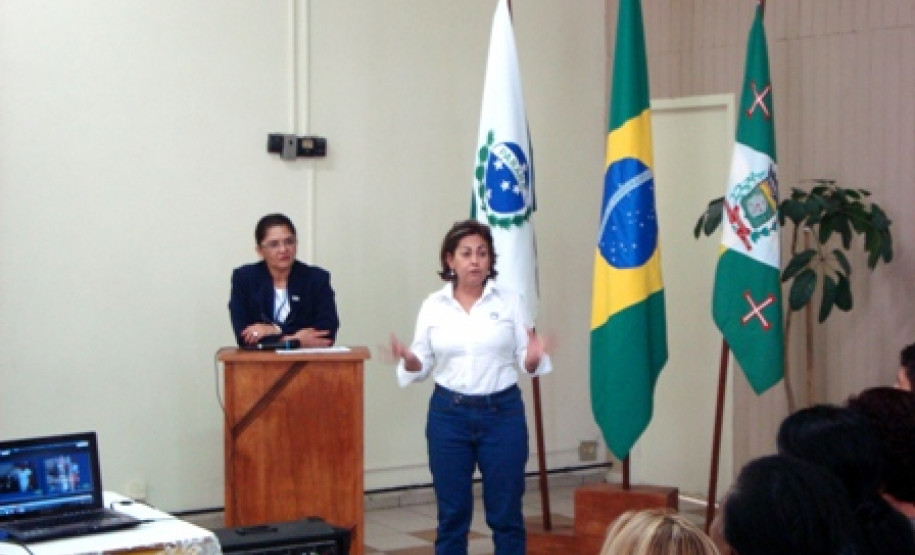 Iniciativa valoriza trabalhos dos agentes que atuam nas escolas atendidas pelo Núcleo de Paranaguá.