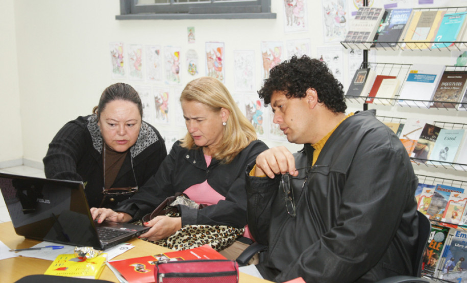 Os 40 professores trabalharam a língua, história e cultura espanholas através da rota de Santiago de Compostela.