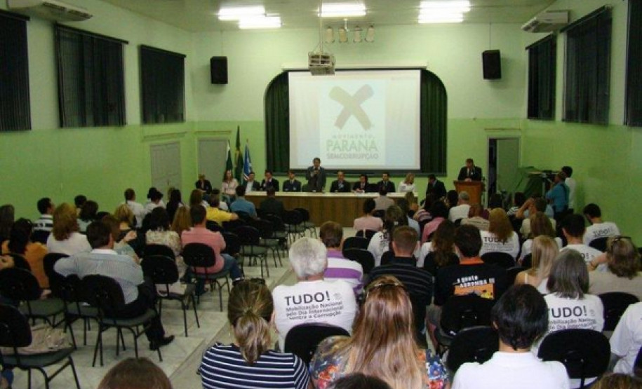 Manifesto contra a Corrupção é assinado na Comarca de União da Vitória.