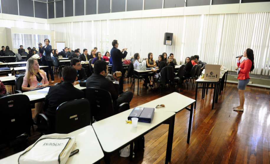 Educação Fiscal no Parlamento Jovem