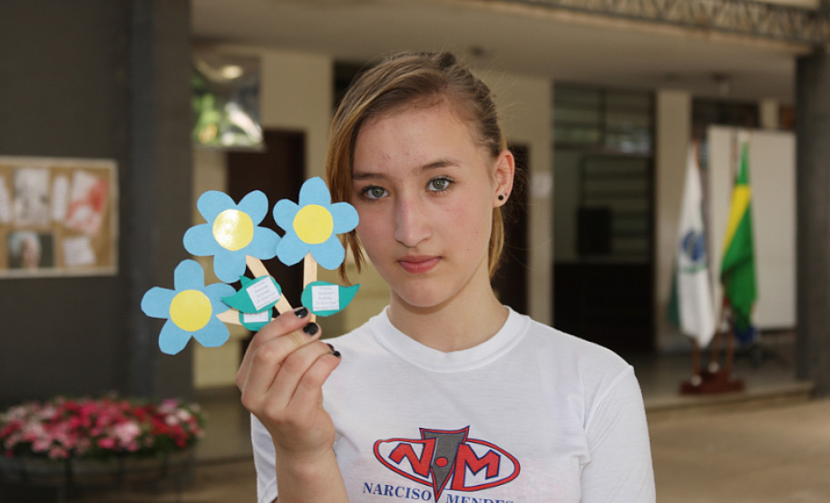 Neste ano, a Secretaria de Estado da Educação (SEED) tem preparado várias homenagens à poetisa paranaense Helena Kolody, que completaria no próximo dia 12 cem anos.