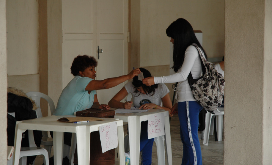 Secretaria divulga resolução sobre eleição para diretores