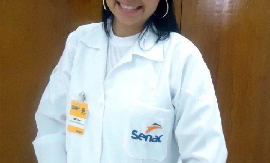 Aluna de Enfermagem Luciane Tais Barbosa